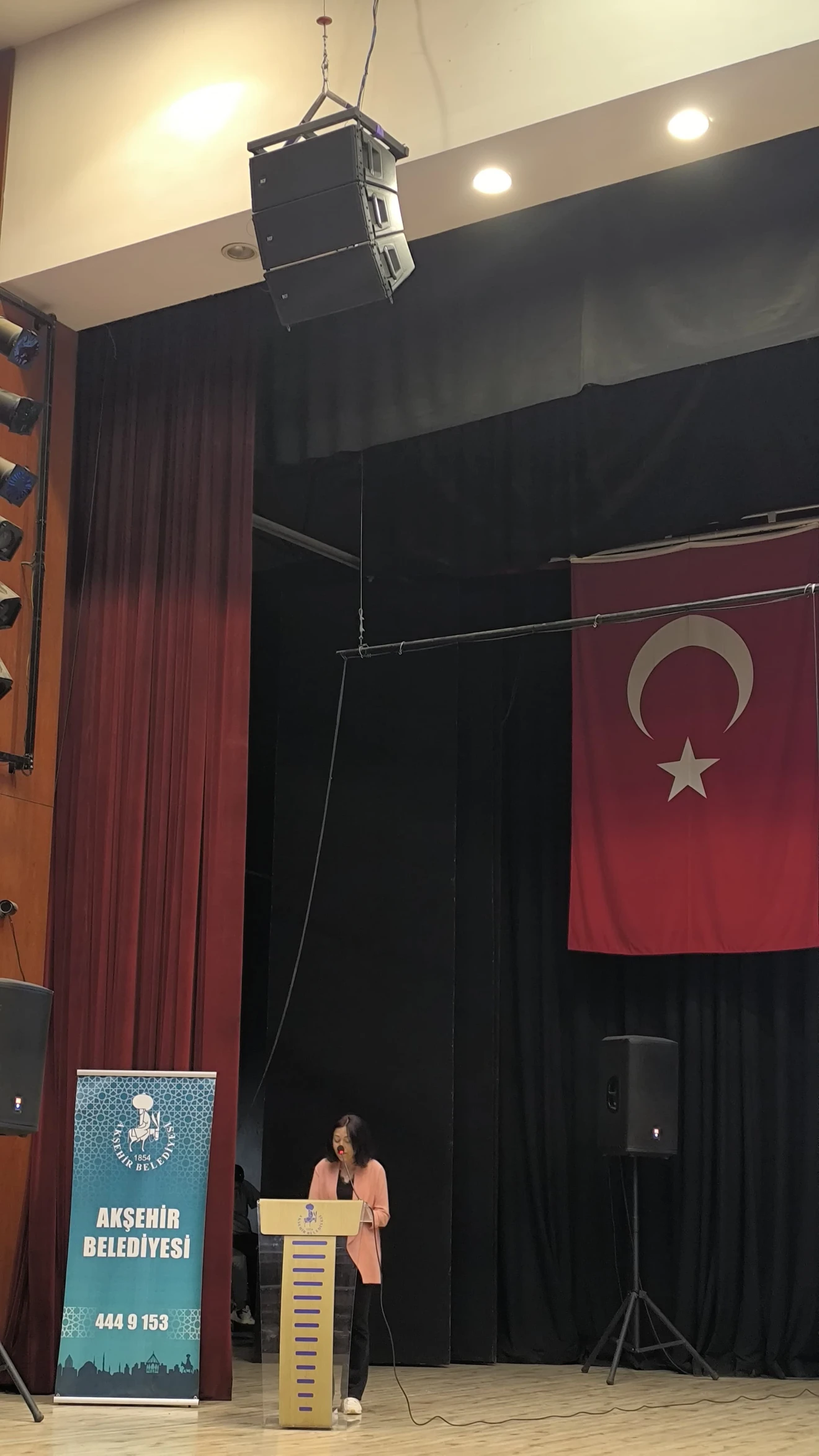 UMUDA DOKUNAN ELLER(HEMŞİRELİK VE MEME KANSERİ DENEYİMİ)
